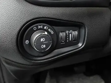 2022 Jeep Renegade с пробегом 23 698 км