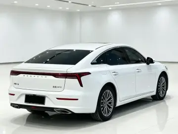 2021 Bestune B70 с пробегом 32 000 км