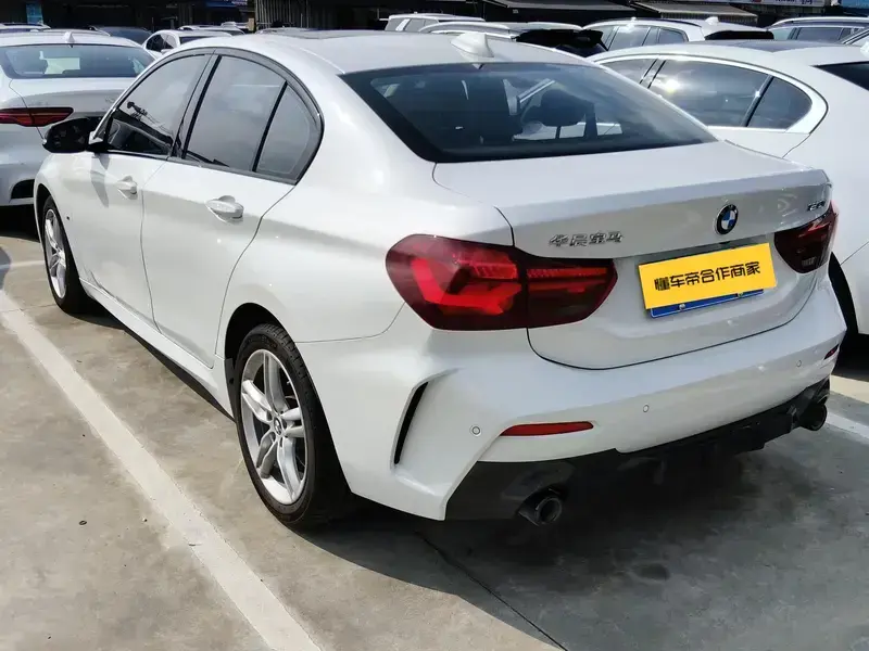 2023 BMW 1 серии с пробегом 40 000 км