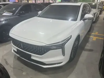 2023 Bestune B70 с пробегом 21 000 км