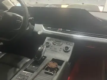 2023 Bestune B70 с пробегом 21 000 км