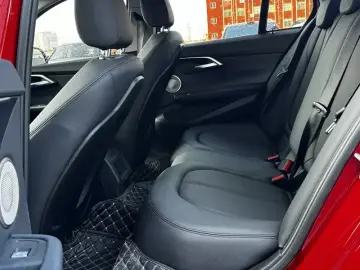 2020 BMW 1 серии с пробегом 23 000 км