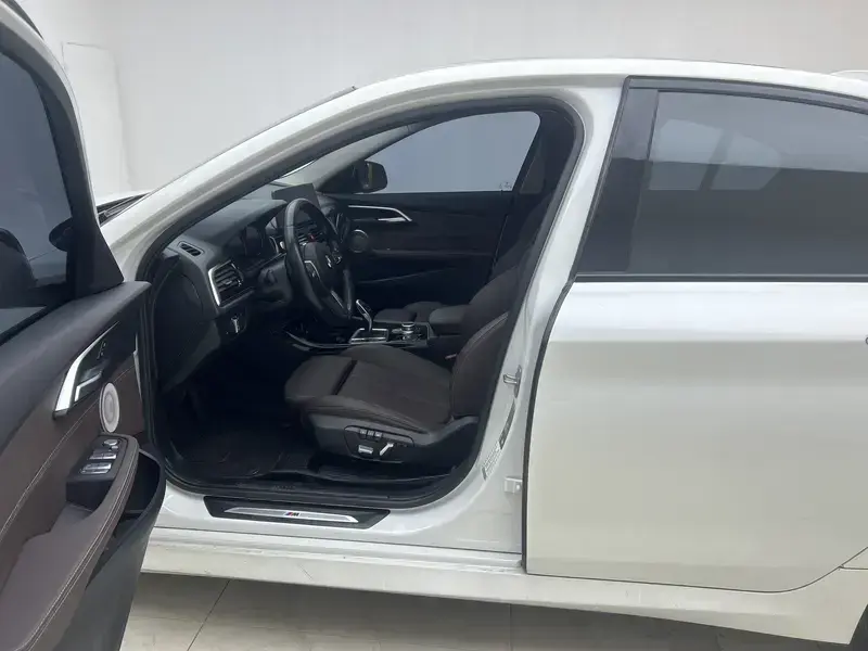 2021 BMW 1 серии с пробегом 60 100 км