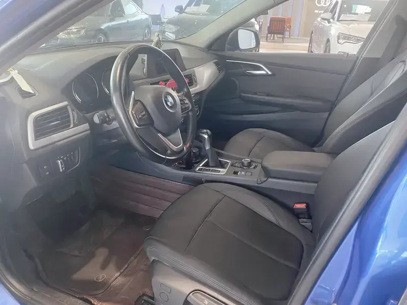 2019 BMW 1 серии с пробегом 143 000 км