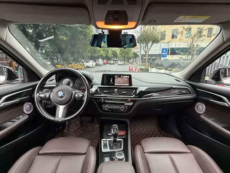 2021 BMW 1 серии с пробегом 80 000 км
