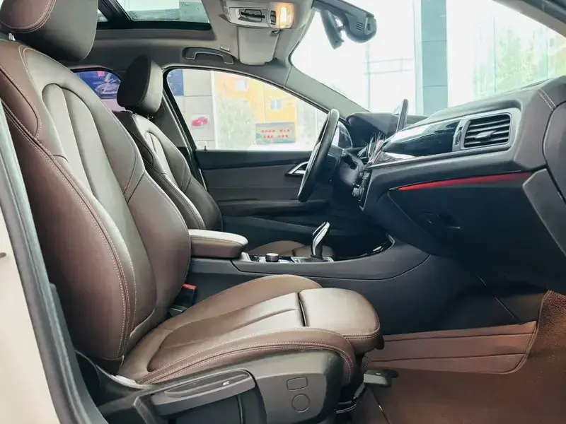 2020 BMW 1 серии с пробегом 57 900 км