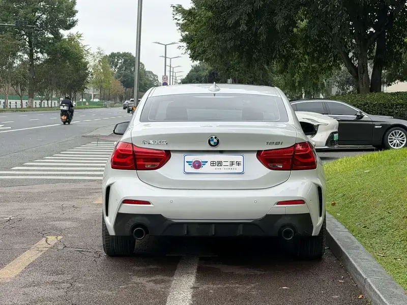 2021 BMW 1 серии с пробегом 34 000 км