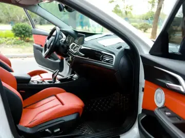 2021 BMW 1 серии с пробегом 40 000 км