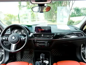 2021 BMW 1 серии с пробегом 40 000 км