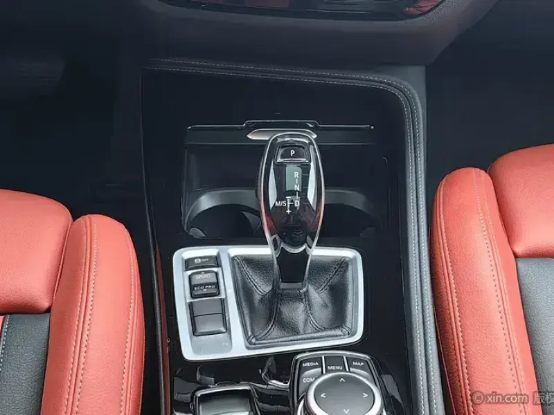 2021 BMW 1 серии с пробегом 64 100 км