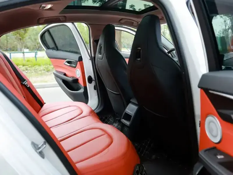 2021 BMW 1 серии с пробегом 40 000 км