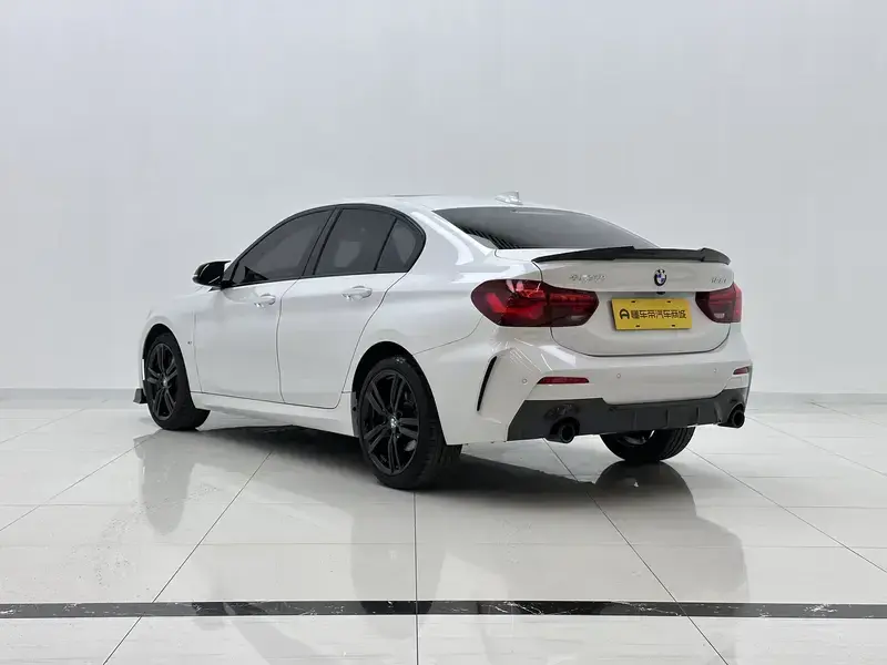2023 BMW 1 серии с пробегом 36 800 км
