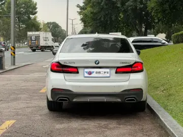 2023 BMW 5 серии с пробегом 66 000 км