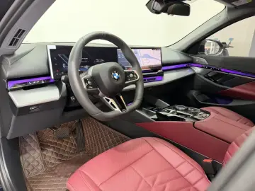 2026 BMW 5 серии с пробегом 10 000 км