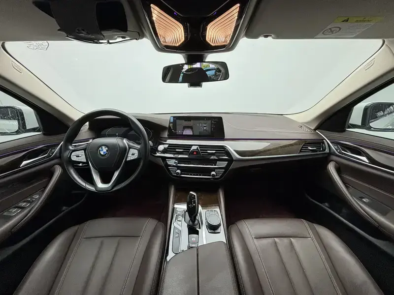 2020 BMW 5 серии с пробегом 91 300 км