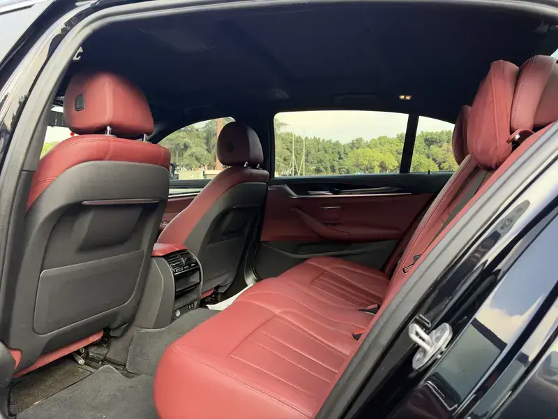 2020 BMW 5 серии с пробегом 91 200 км