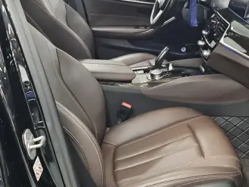 2020 BMW 5 серии с пробегом 76 000 км