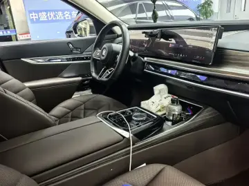 2023 BMW 7 серии с пробегом 31 500 км