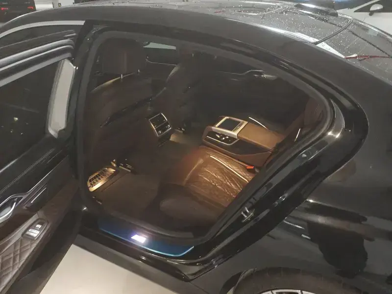 2019 BMW 7 серии с пробегом 108 000 км