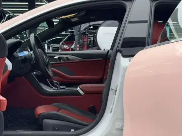 2021 BMW 8 серии с пробегом 45 400 км