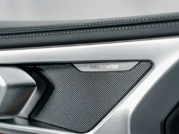 2022 BMW 8 серии с пробегом 33 200 км