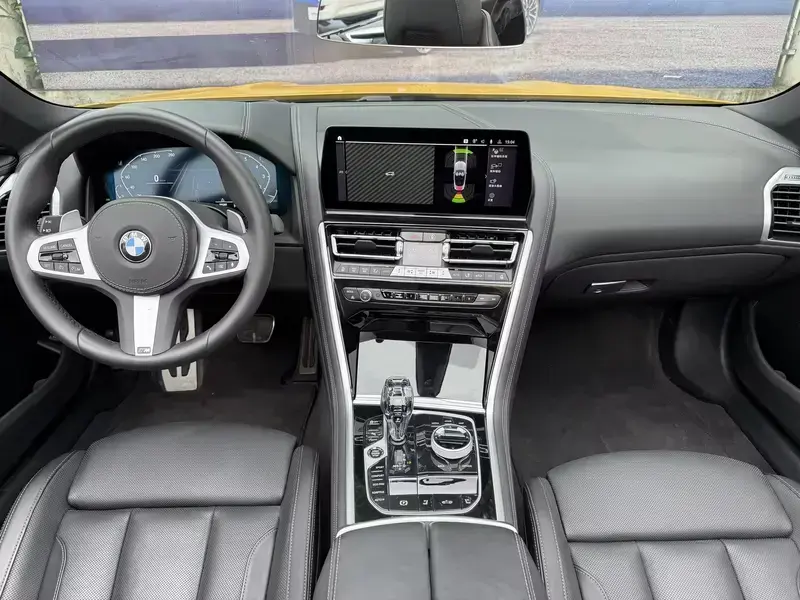 2022 BMW 8 серии с пробегом 3 000 км
