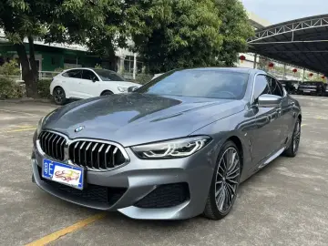 BMW 8 серии