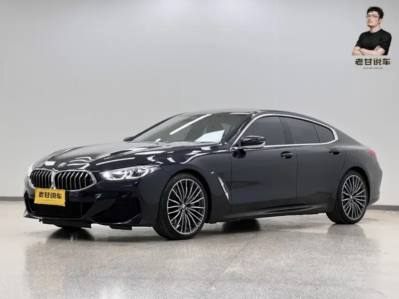 2021 BMW 8 серии с пробегом 23 000 км