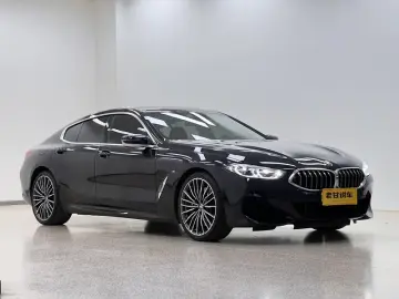2021 BMW 8 серии с пробегом 23 000 км