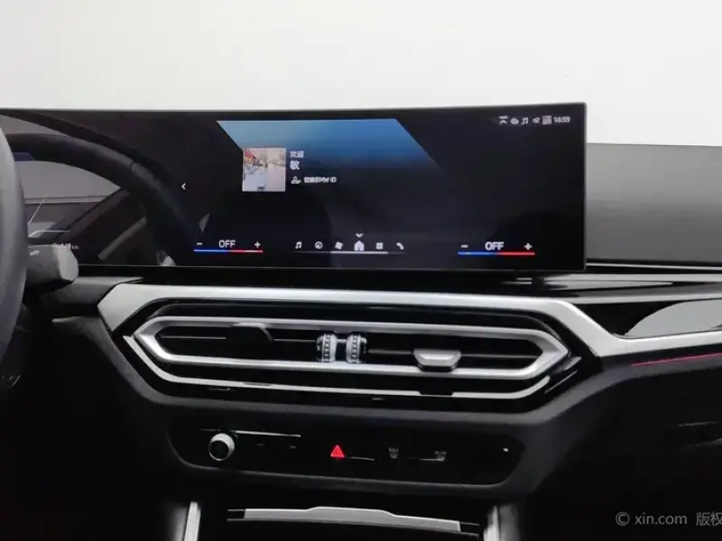 2023 BMW i3 с пробегом 34 900 км
