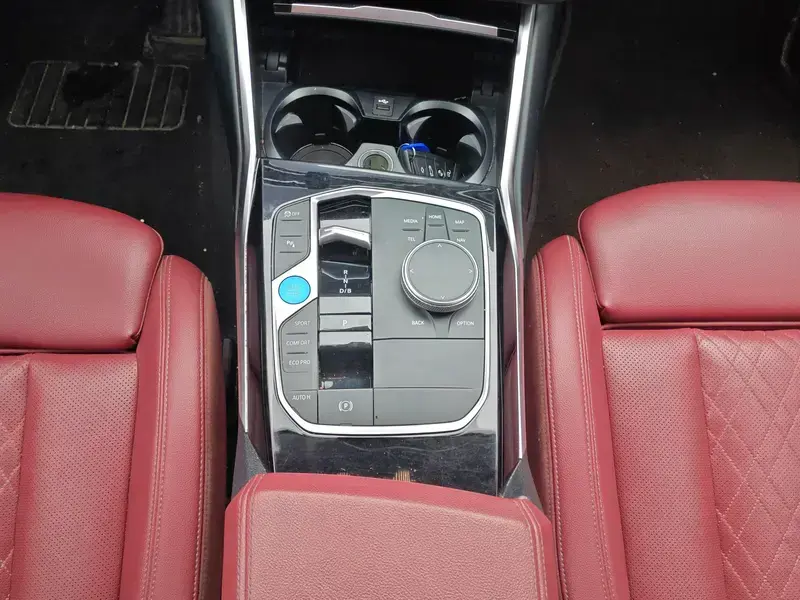 2024 BMW i3 с пробегом 111 000 км