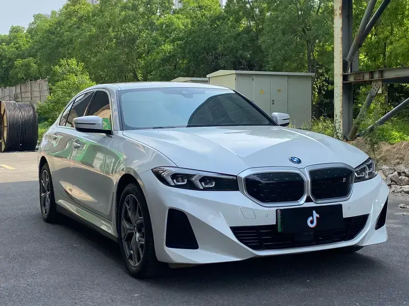 2023 BMW i3 с пробегом 57 000 км