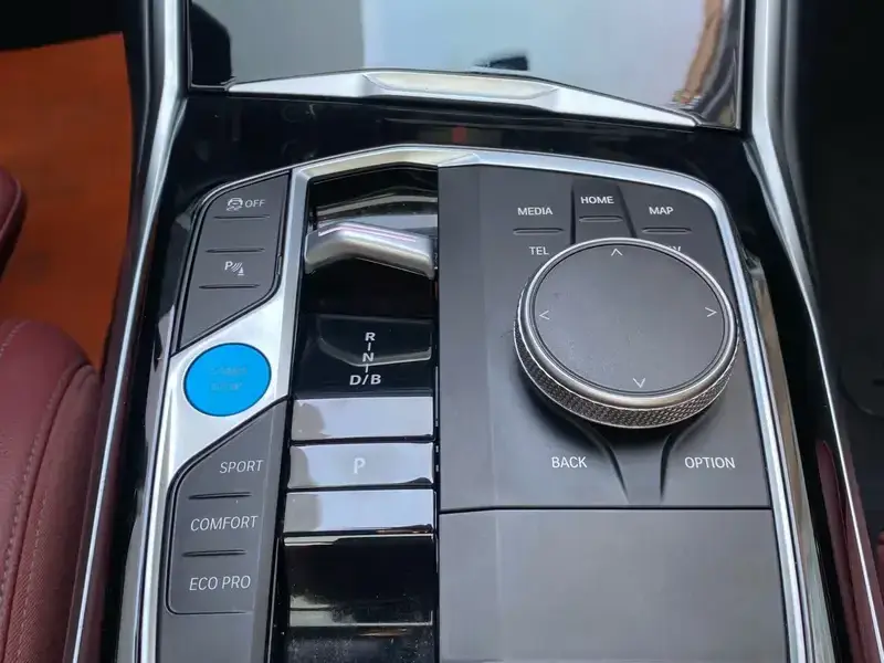 2023 BMW i3 с пробегом 57 000 км
