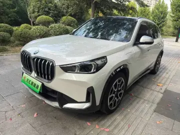 2023 BMW iX1 с пробегом 52 000 км