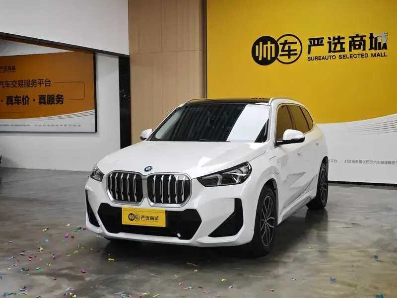 2025 BMW iX1 с пробегом 37 000 км