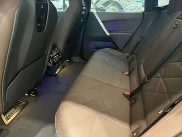 2023 BMW iX с пробегом 32 500 км