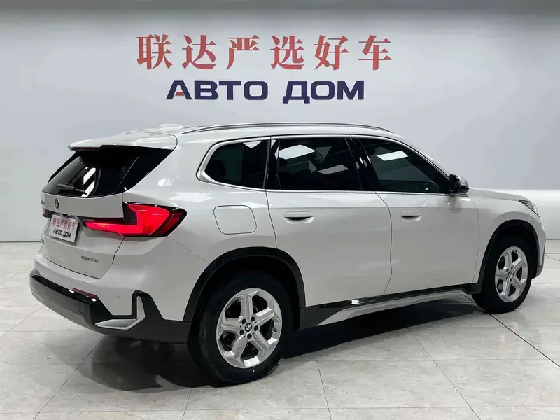 2023 BMW X1 с пробегом 25 300 км