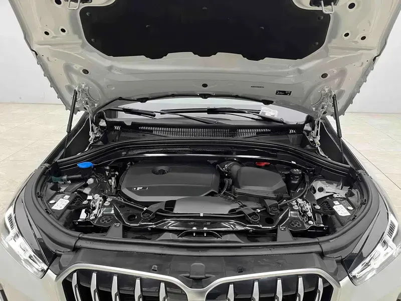 2023 BMW X1 с пробегом 25 300 км