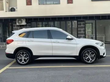 2019 BMW X1 с пробегом 70 800 км