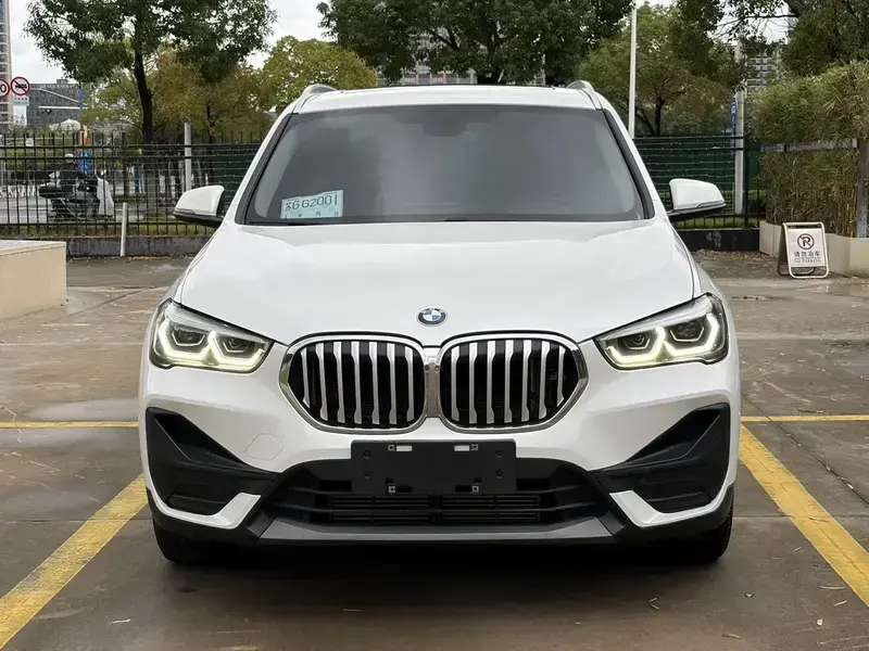 2021 BMW X1 с пробегом 45 000 км