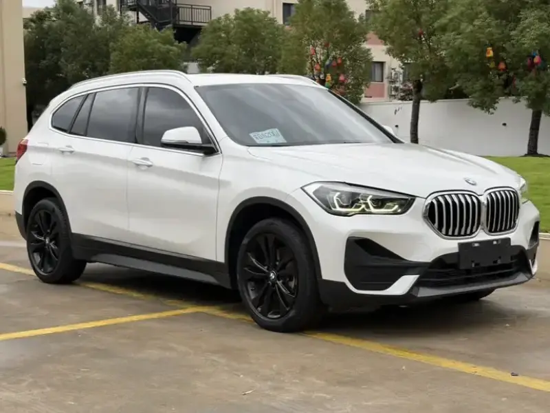 2021 BMW X1 с пробегом 45 000 км