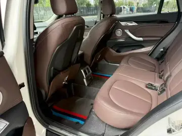 2020 BMW X1 с пробегом 60 000 км