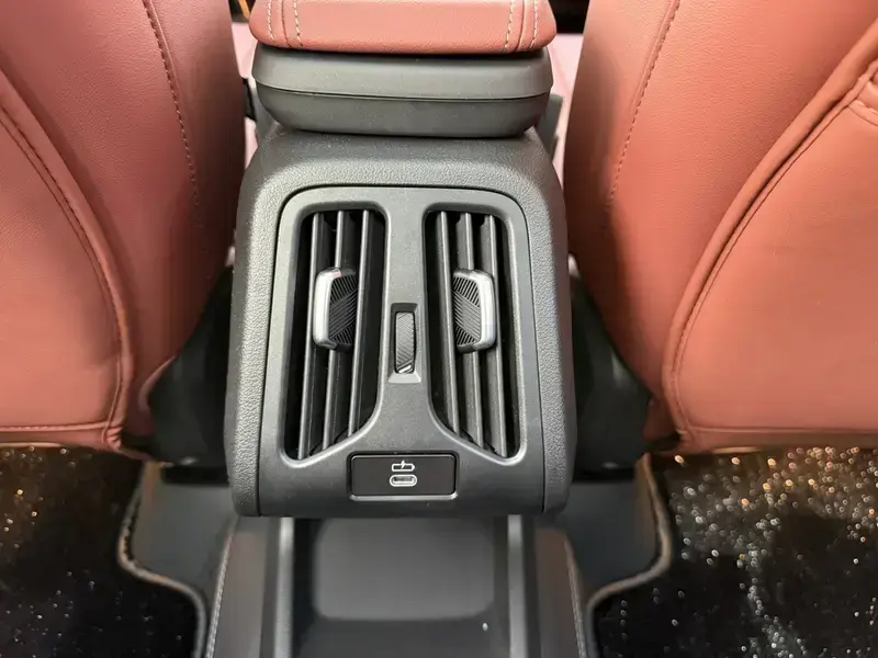2026 BMW X1 с пробегом 600 км