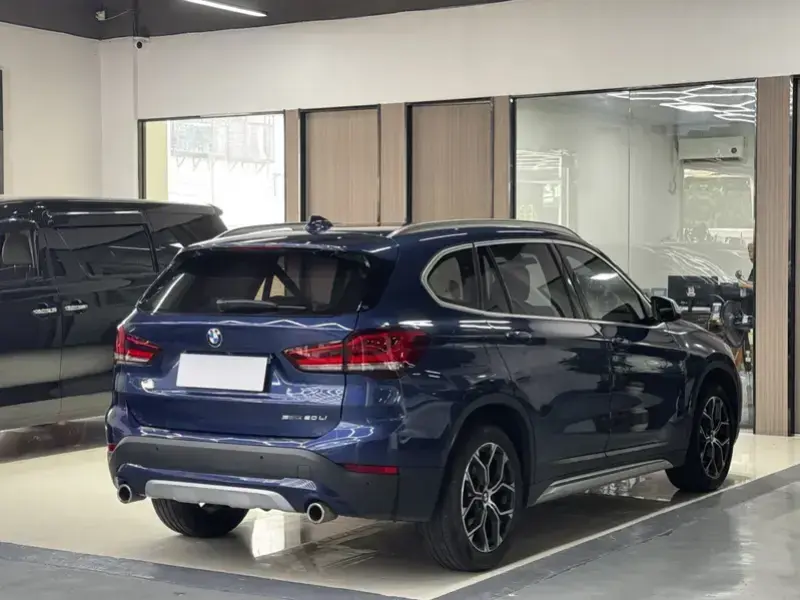 2021 BMW X1 с пробегом 100 000 км