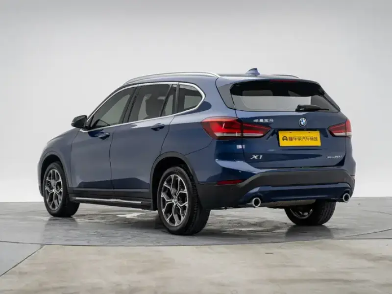 2021 BMW X1 с пробегом 74 600 км