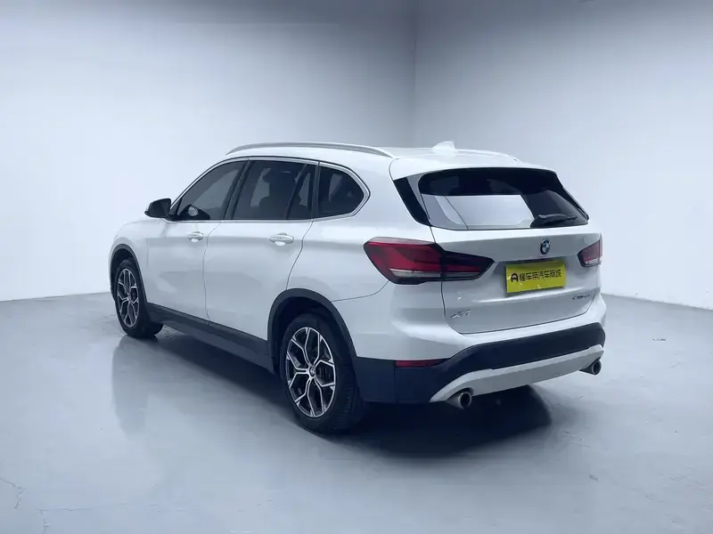 2022 BMW X1 с пробегом 64 400 км