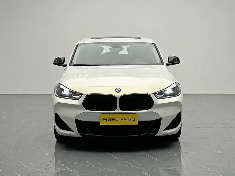 2021 BMW X2 с пробегом 52 900 км