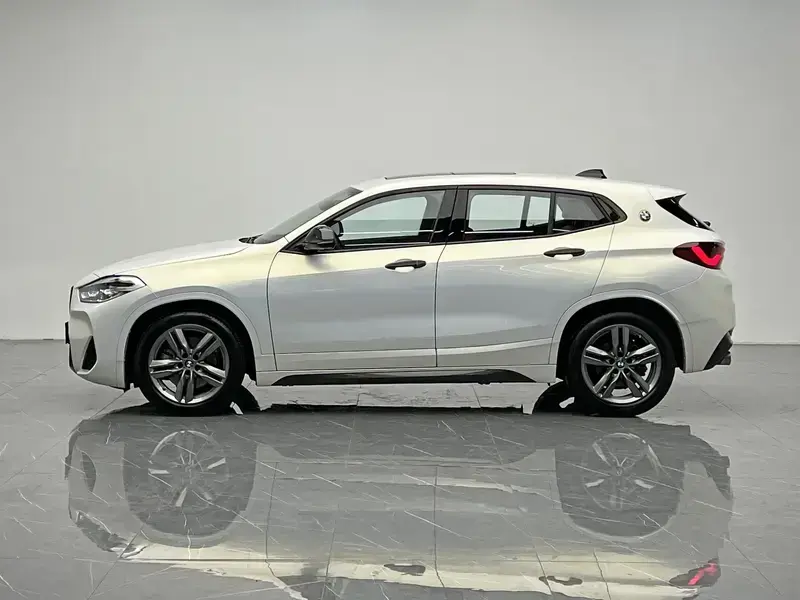 2021 BMW X2 с пробегом 52 900 км