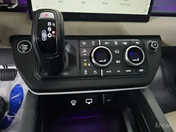 2023 Land Rover Defender с пробегом 57 286 км