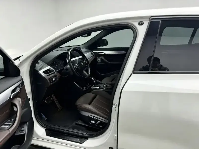 2021 BMW X2 с пробегом 68 800 км